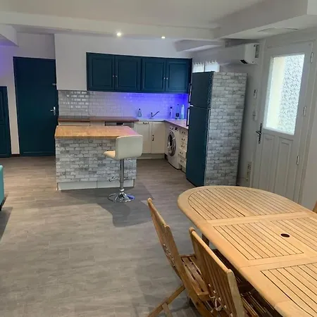 Rdc Avec Jardin Et Piscine Lejlighed *