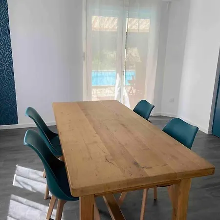 Rdc Avec Jardin Et Piscine Lejlighed *