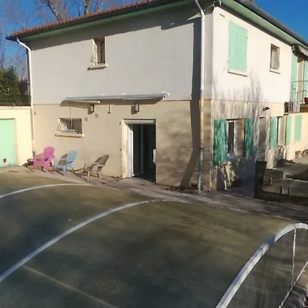 Rdc Avec Jardin Et Piscine * Labessiere-Candeil